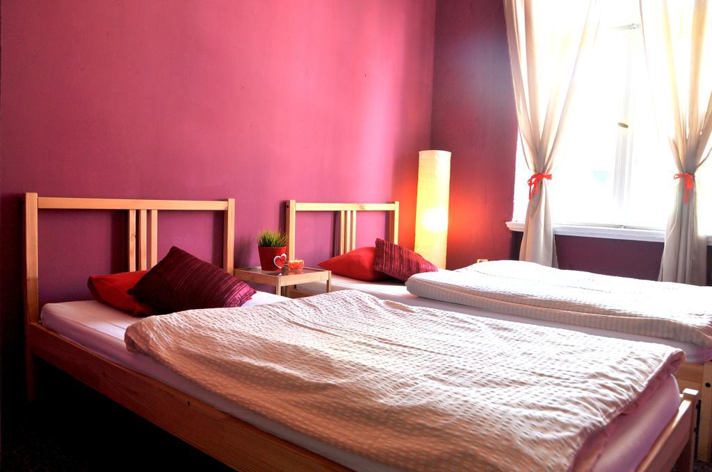 פוזנן Hostel Awangarda חדר תמונה