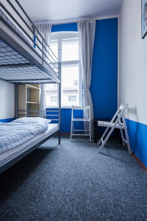פוזנן Hostel Awangarda מראה חיצוני תמונה