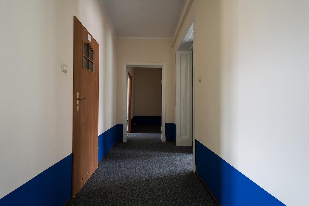 פוזנן Hostel Awangarda מראה חיצוני תמונה