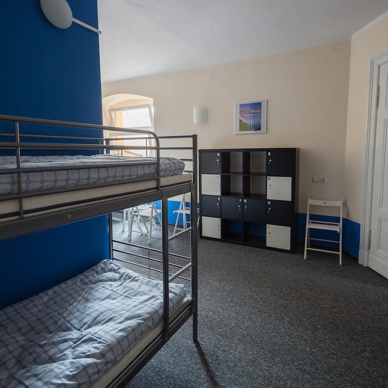 פוזנן Hostel Awangarda חדר תמונה