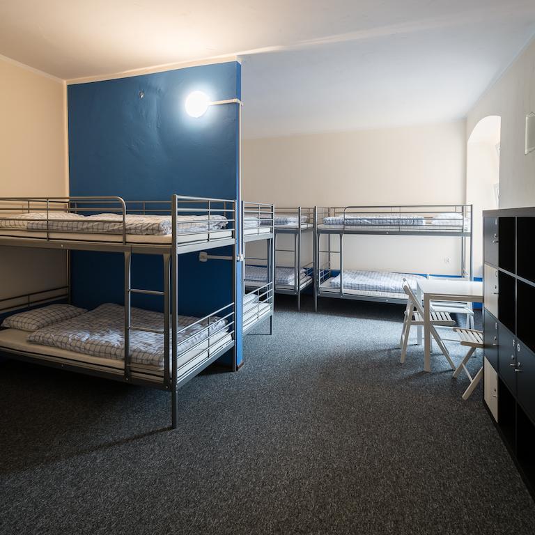 פוזנן Hostel Awangarda חדר תמונה