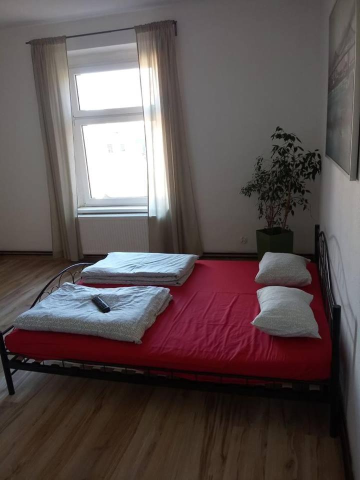 פוזנן Hostel Awangarda מראה חיצוני תמונה